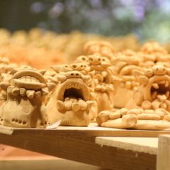 どうして沖縄の唄は、女性にとってキーが高いのか