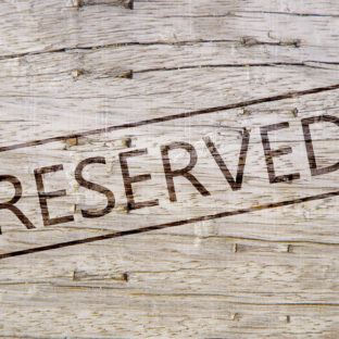 コロナ対策として、予約制を一時的に導入します。