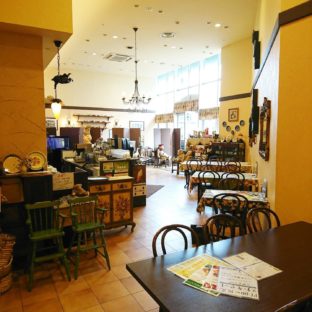 ローズガーデンでディナーライブ、りりあまみれ。