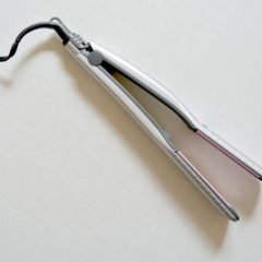 【ウィッグのケア】その３：ヘアアイロンについて